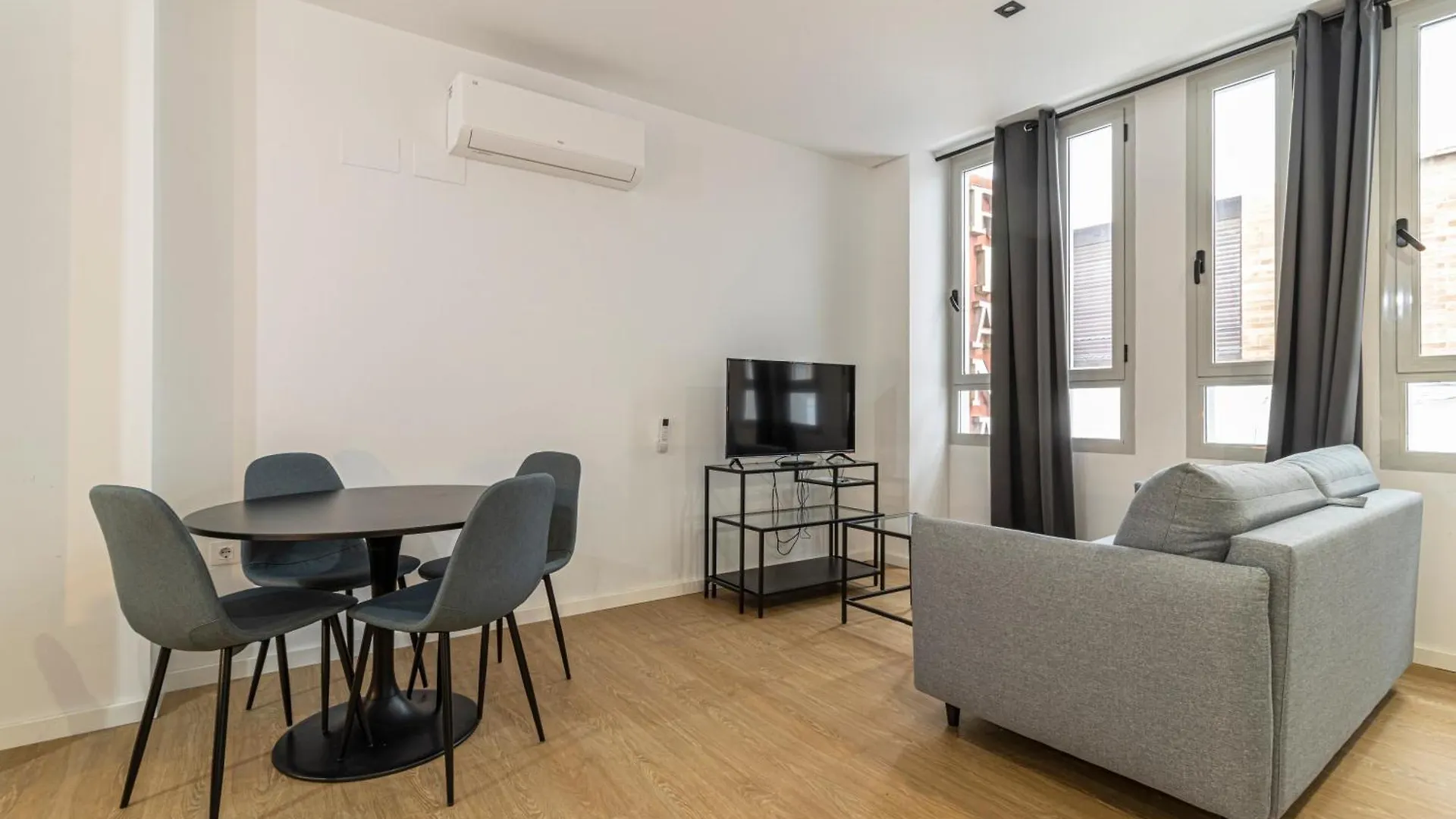 Allo Apartments Santa Maria III Centro Loft Jerez de la Frontera