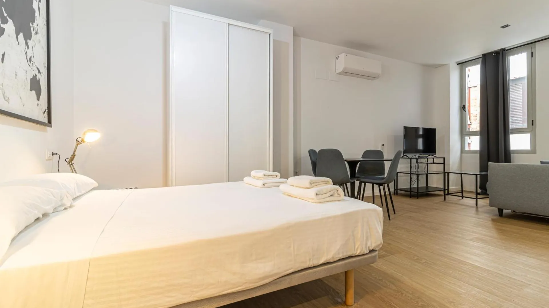 Allo Apartments Santa Maria III Centro Loft Jerez de la Frontera