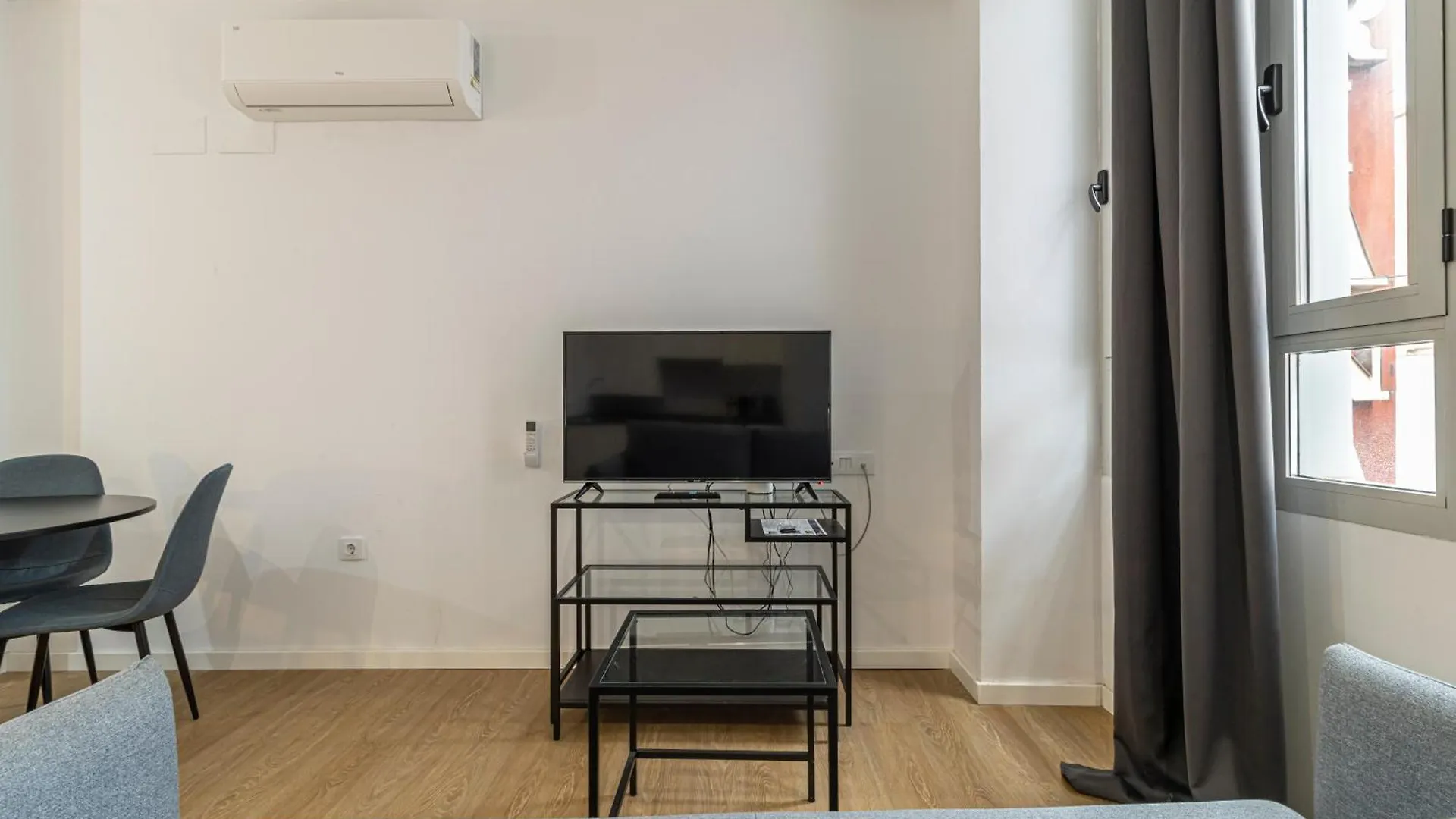 Allo Apartments Santa Maria III Centro Loft Jerez de la Frontera Spain